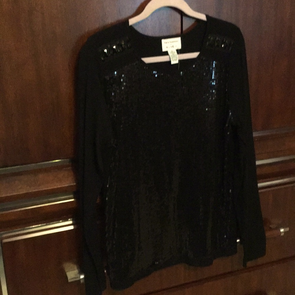 Tara Sweenen holiday sweater size L